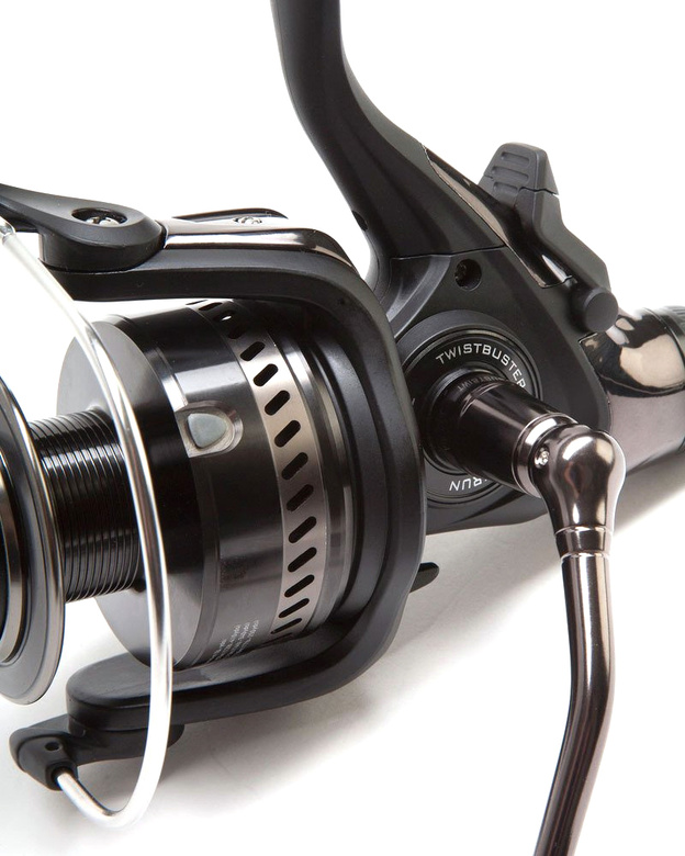 KOŁOWROTEK DAIWA EMCAST BR 3500A