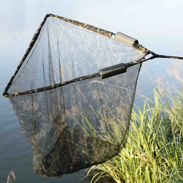 PODBIERAK KARPIOWY NECO PREMIUM MORO Z PŁYWAKAMI 100x100 cm