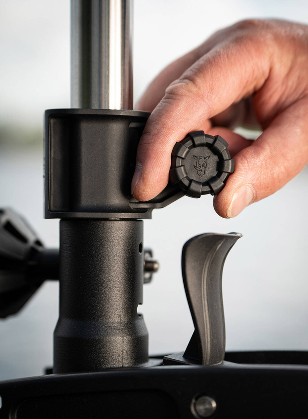 ELEKTRYCZNY ZABURTOWY RHINO BLX 80 V2