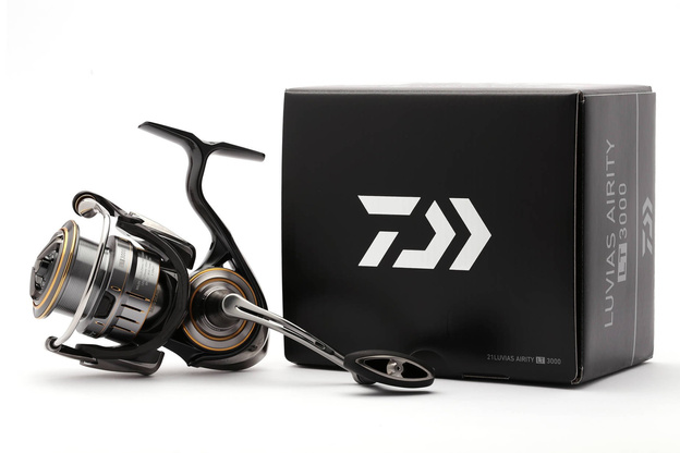 KOŁOWROTEK DAIWA LUVIAS AIRITY LT3000