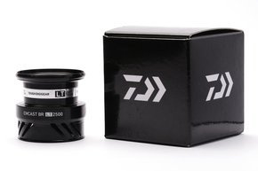 SZPULA DO KOŁOWROTKA DAIWA EMCAST BR LT 2500