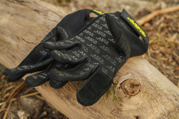 RĘKAWICE BLACK CAT DO PODBIERANIA RYB CAT GRIPPER - M