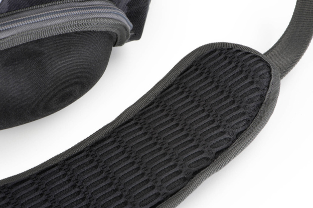 TORBA WĘDKARSKA FOX RAGE CAMO VOYAGER 39x29x28 cm