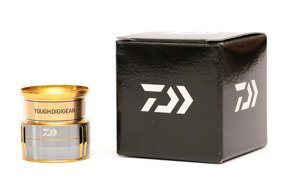 SZPULA DO KOŁOWROTKA DAIWA FREAMS LT 1000S