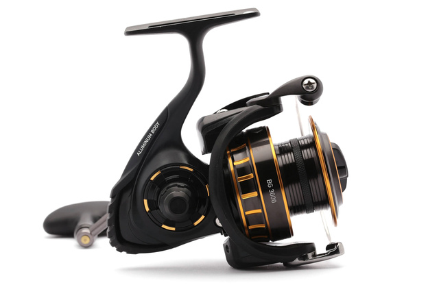 KOŁOWROTEK DAIWA BG 3000