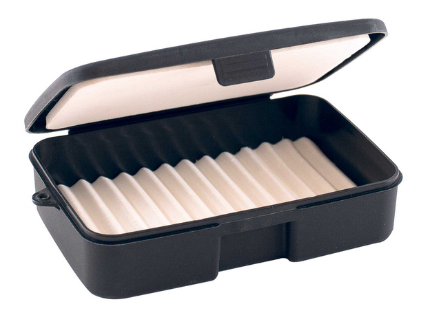PUDEŁKO NA MUCHY KINETIC FLY BOX - M