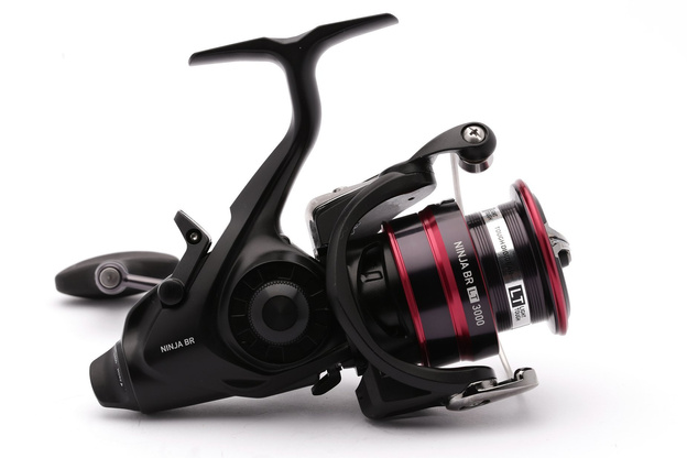 KOŁOWROTEK DAIWA NINJA BR LT 3000
