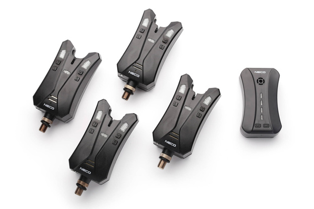 ZESTAW SYGNALIZATORÓW Z CENTRALKĄ K104 - 4+1