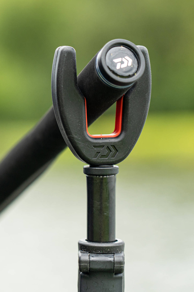 WIDEŁKI DO PODPÓRKI DAIWA N'ZON DUAL FEEDER ROD REST