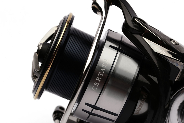 KOŁOWROTEK DAIWA CERTATE LT 2500D