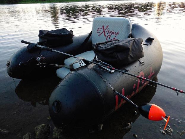 PŁYWADEŁKO UNI CAT EXTREME BOAT