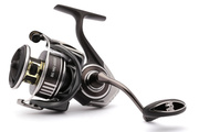 KOŁOWROTEK DAIWA BG MONOCOQUE 4000D-XH