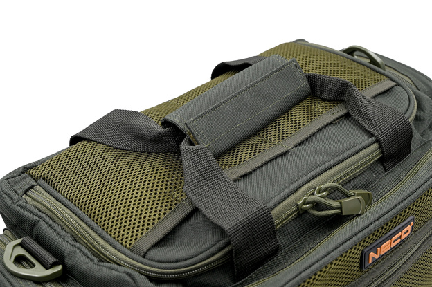 TORBA WĘDKARSKA TEAM NECO 46x23,5x23cm