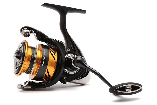 KOŁOWROTEK DAIWA NINJA BG 24 LT 3000-C - EDYCJA LIMITOWANA !
