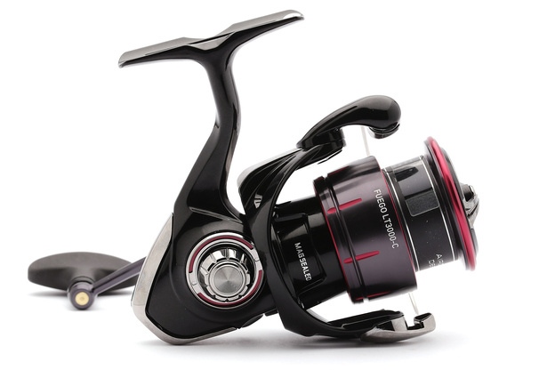KOŁOWROTEK DAIWA 23 FUEGO LT 3000-C