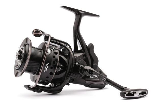 KOŁOWROTEK Z WOLNYM BIEGIEM YORK CARP PRYDE 6000