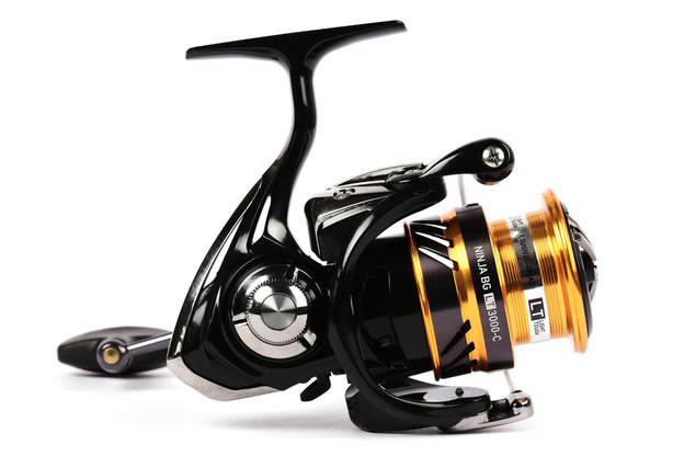 KOŁOWROTEK DAIWA NINJA BG LT 3000-C