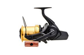 KOŁOWROTEK DAIWA 24 CROSSCAST 45 SCW QD OT 5000C