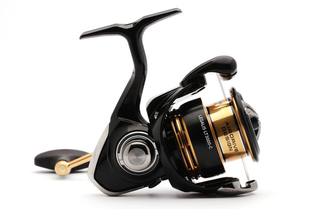 KOŁOWROTEK DAIWA 23 LEGALIS LT 3000-C