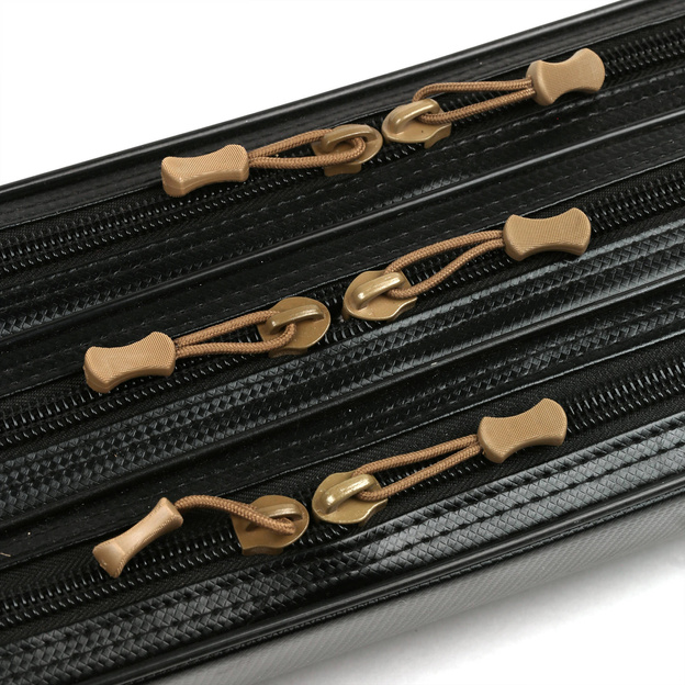 SZTYWNY POKROWIEC BLACK/RED III KOMORY 145cm YORK