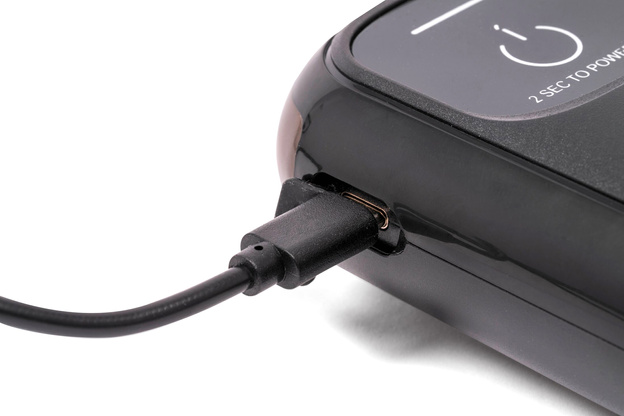 NAPOWIETRZACZ DO ŻYWCÓW BLACK CAT SILENT BAIT AERATOR