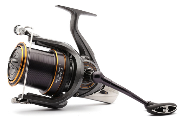 KOŁOWROTEK DAIWA 24 CROSSCAST SURF 45 SCW QD 5000C