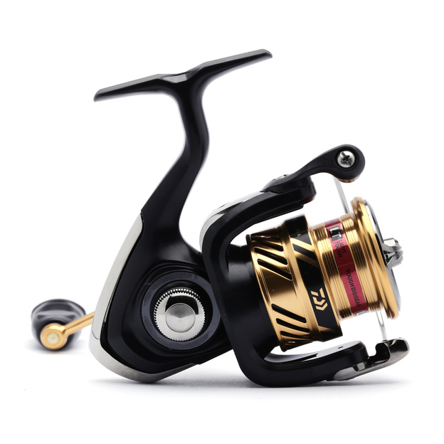 KOŁOWROTEK DAIWA CROSSFIRE LT 2500
