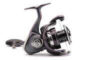 KOŁOWROTEK DAIWA 24 REGAL LT 2500D-XH