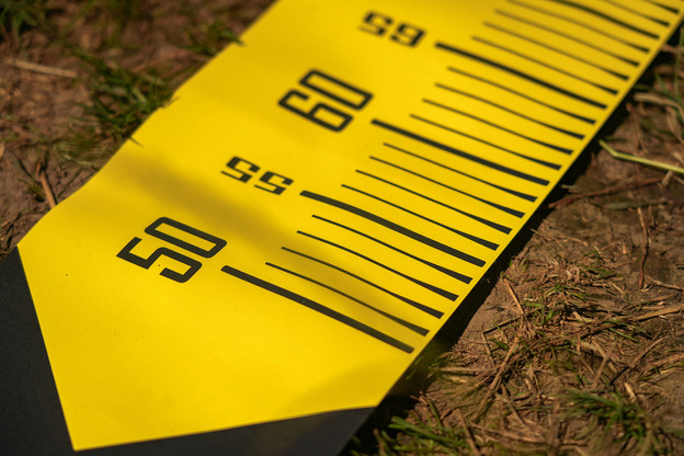 ZWIJANA MIARKA BLACK CAT 300cm