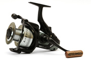 KOŁOWROTEK OKUMA AVENTA BAITFEEDER AB-5000
