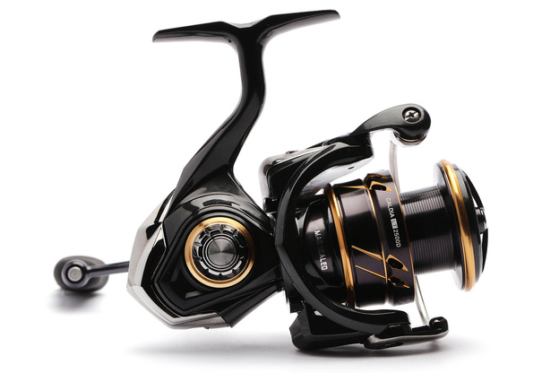 KOŁOWROTEK DAIWA 22 CALDIA MQ LT 2500-XH