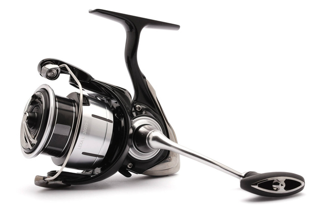 KOŁOWROTEK DAIWA 23 LEXA LT 3000S-C