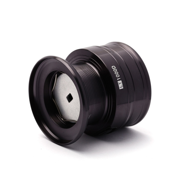 UNIWERSALNA SZPULA DO KOŁOWROTKA DAIWA LT 1000D