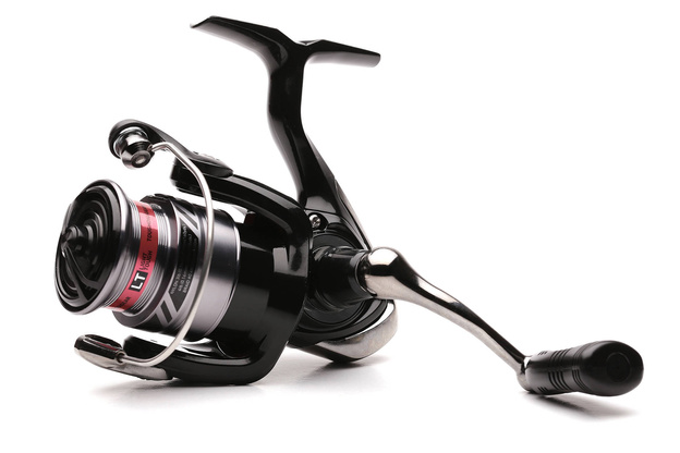 KOŁOWROTEK DAIWA RX LT 1000