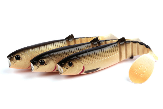 63 - SAVAGE GEAR GUMA CANNIBAL DIRTY ROACH