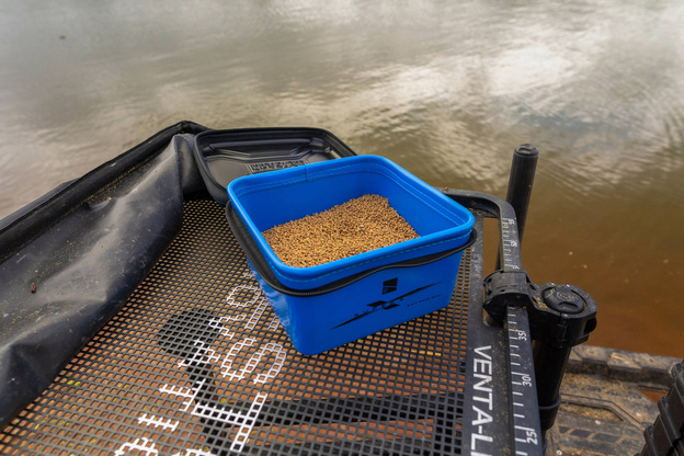 POJEMNIK PRESTON SUPERA X BAIT SAFE MINI - 21x21x11cm