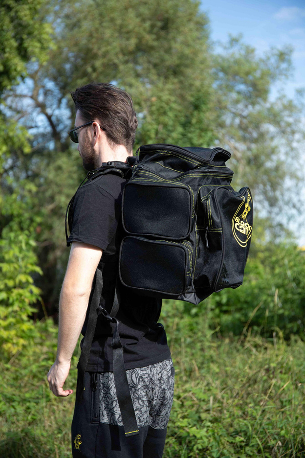 PLECAK WĘDKARSKI BLACK CAT BLCK 30l - 30x36x47cm