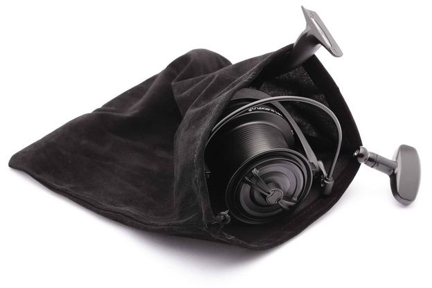 KOŁOWROTEK YORK BLACKFISH II 9000