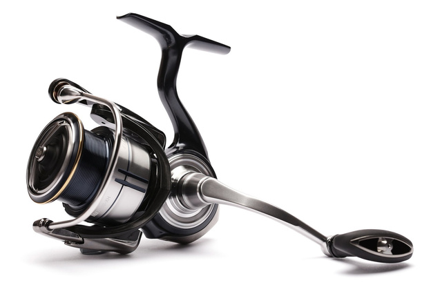 KOŁOWROTEK DAIWA CERTATE LT 2500-XH