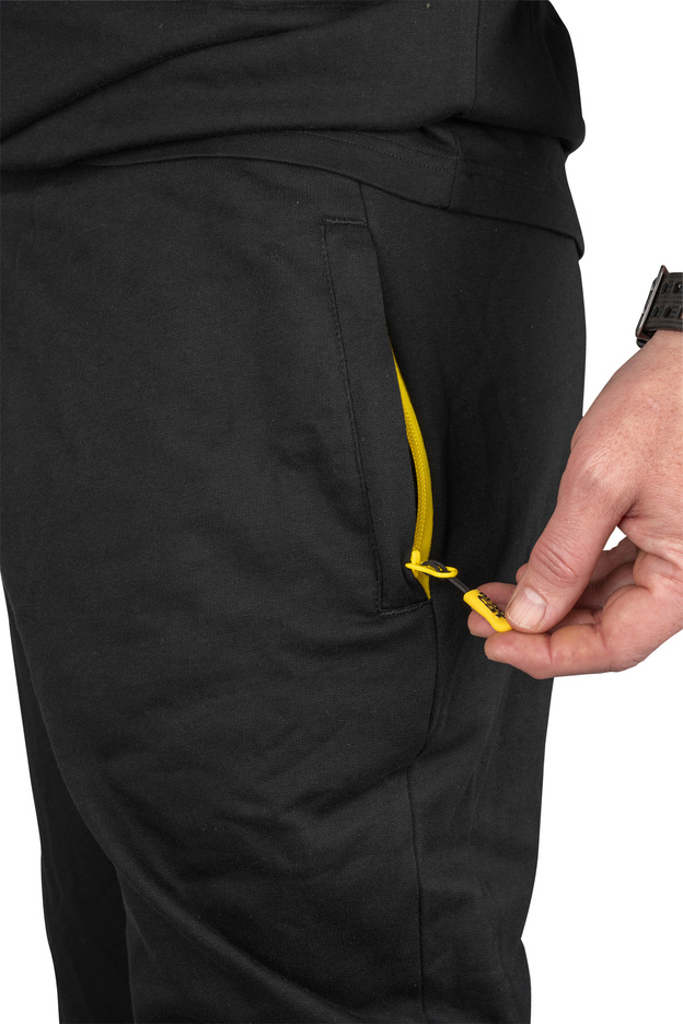 SPODNIE BLACK CAT BLACK JOGGERS