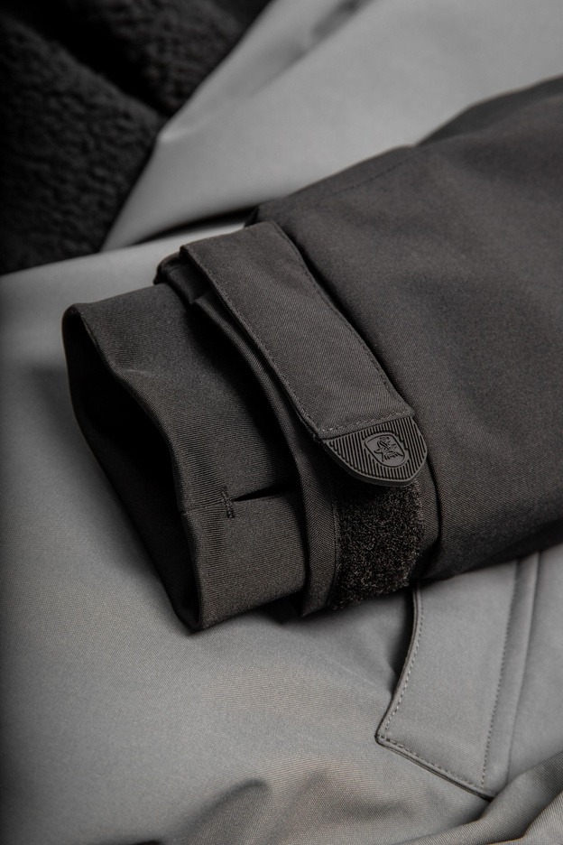 WODOODPORNA KURTKA WĘDKARSKA BLACK CAT SHIELD STORM JACKET