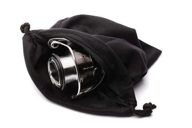 KOŁOWROTEK DAIWA 24 LUVIAS LT 2000D