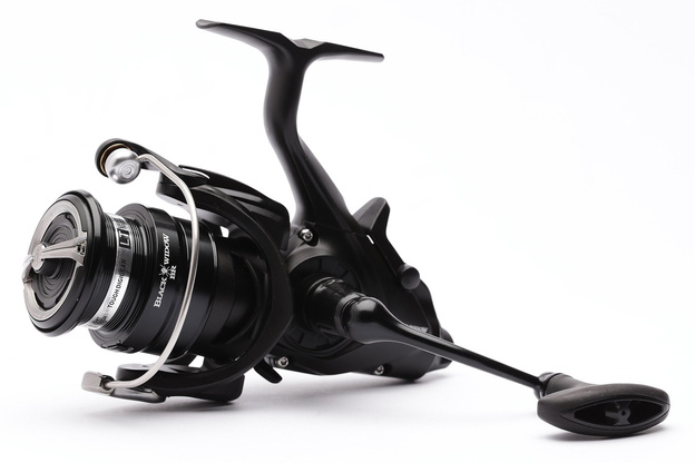 KOŁOWROTEK DAIWA BLACK WIDOW BR LT 2500