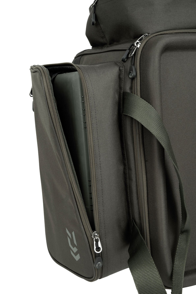 PLECAK DAIWA INFINITY IS LOW LEVEL 53x50x27cm