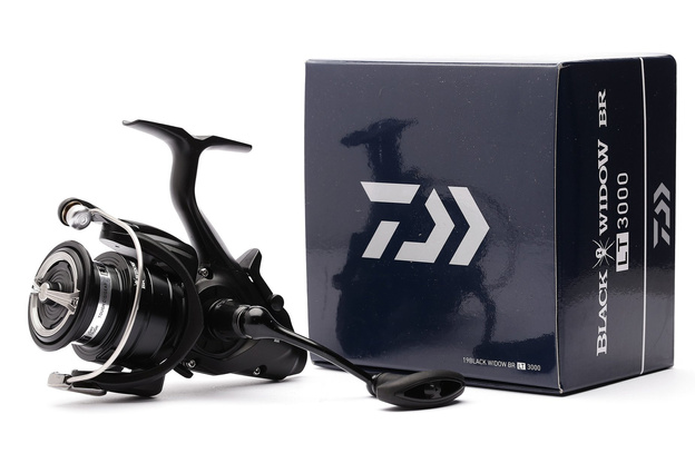 KOŁOWROTEK DAIWA BLACK WIDOW BR LT 3000