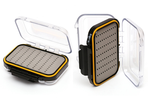 PUDEŁKO NA MUCHY M - YORK