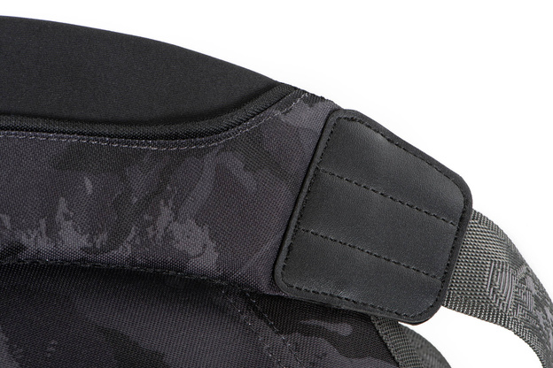 TORBA WĘDKARSKA FOX RAGE CAMO VOYAGER 58x32x28 cm