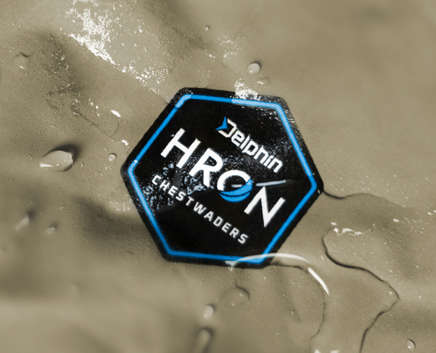 SPODNIOBUTY NYLONOWE DELPHIN HRON