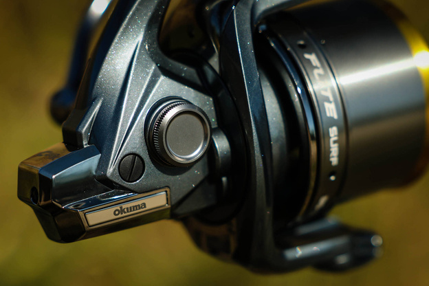 KOŁOWROTEK OKUMA FLITE SURF FLS35-1500AY