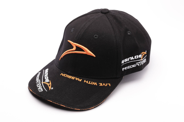 CZAPKA Z DASZKIEM GENLOG FEEDER TEAM